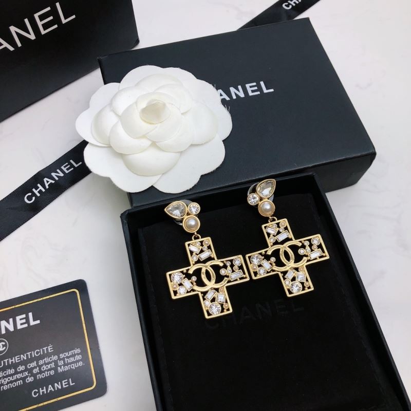 Ch**el earrings